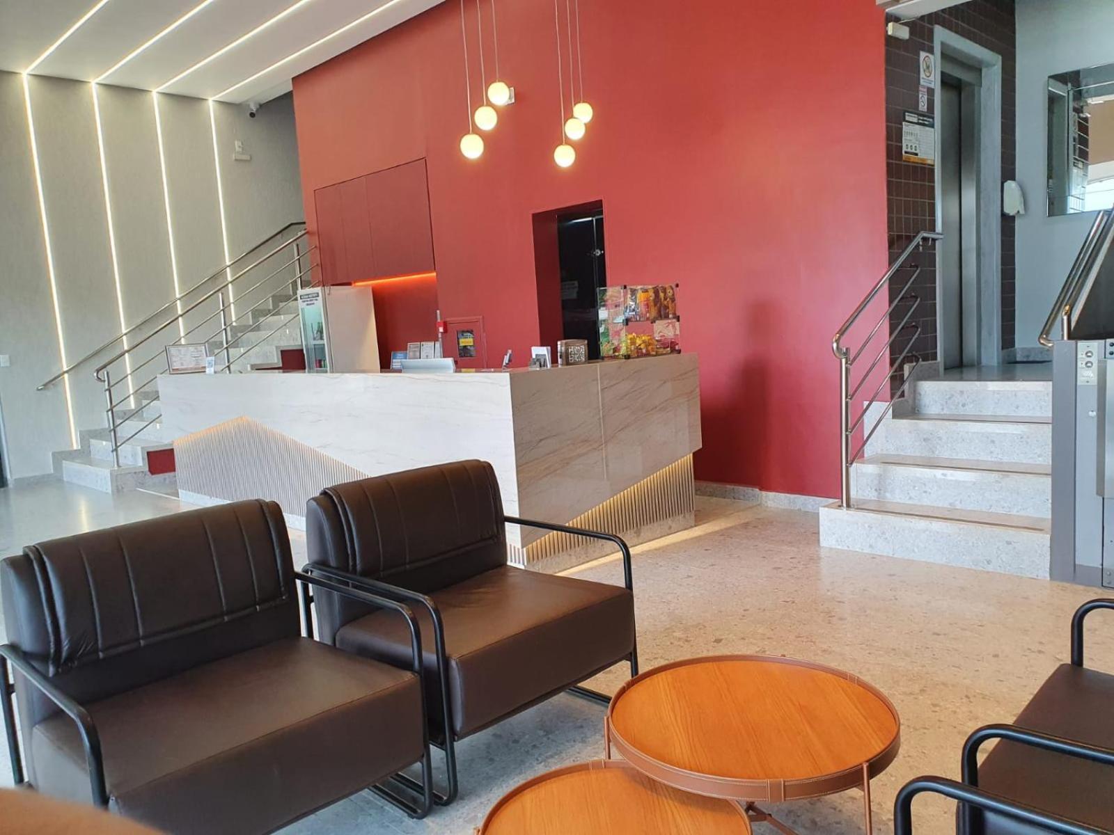Mirante Hotel 瓦拉达里斯州长市 外观 照片